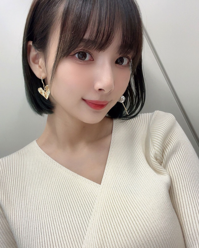女性 肖像 ショートヘア